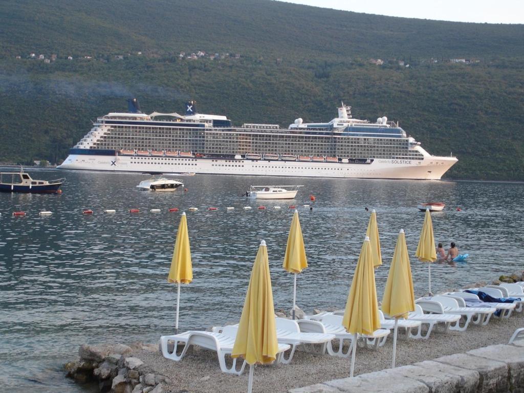 Apartment Dakic Herceg Novi Phòng bức ảnh