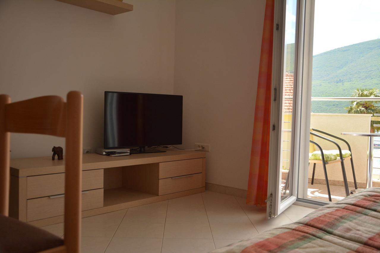 Apartment Dakic Herceg Novi Ngoại thất bức ảnh